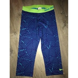 Nike Pro leggings